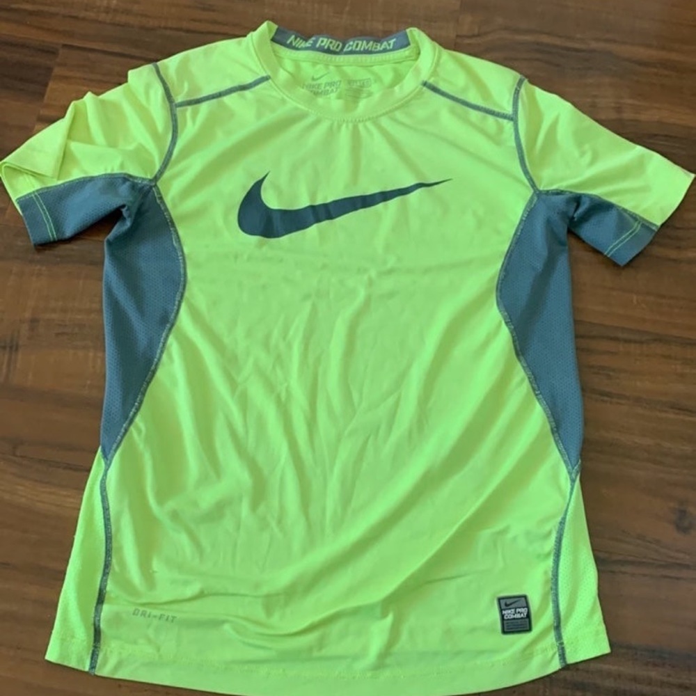 Nike Top Pro Combat dri-fit fitted T-shirt